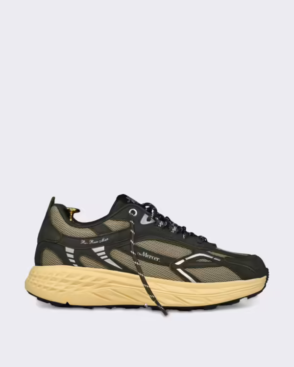 Sneaker in legergroene kleur Groen