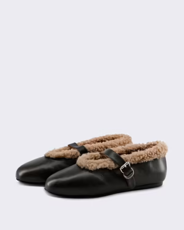 Dames Ballerina's met gespdetail Beige