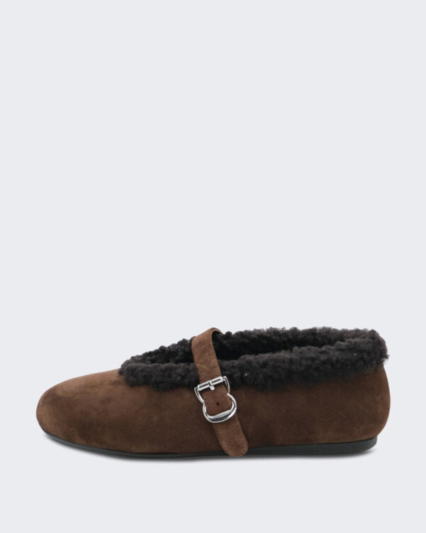 Dames Ballerina's met gespdetail Bruin
